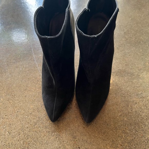Black Leather Zara Ankle Boots - Picture 2 of 6